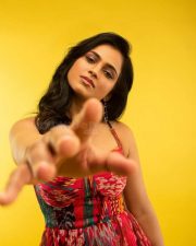 Accidental Farmer and Co Web Series Actress Ramya Pandian Photoshoot Pictures 01