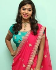 Actress Aishwarya Lakshmi At Lanzo Unisex Salon Launch And Fashion Show Photos