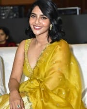 Actress Aishwarya Lekshmi at King of Kotha Pre Release Event Photos 04