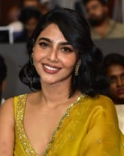 Actress Aishwarya Lekshmi at King of Kotha Pre Release Event Photos 06