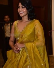 Actress Aishwarya Lekshmi at King of Kotha Pre Release Event Photos 11