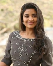 Actress Aishwarya Rajesh At World Famous Lover Interview Pictures