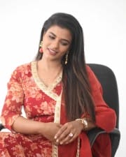 Actress Aishwarya Rajesh Interview Photos 11