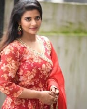 Actress Aishwarya Rajesh Interview Photos 12