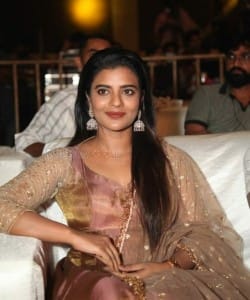 Actress Aishwarya Rajesh at Republic Movie Pre Release event Pictures 11
