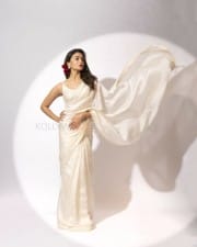 Actress Alia Bhatt Fashionable Photos 02