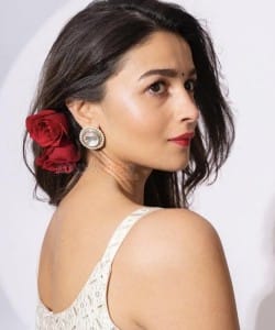 Actress Alia Bhatt Fashionable Photos 04