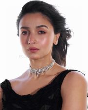 Actress Alia Bhatt in a Black Lace Sleeveless Gown Pictures 03