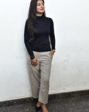Actress Anandhi at Itlu Maredumilli Prajaneekam Press Meet Photos 03