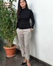 Actress Anandhi at Itlu Maredumilli Prajaneekam Press Meet Photos 06
