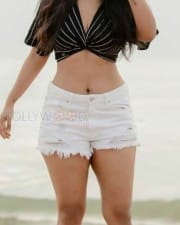 Actress Anicka Vikhraman Sexy Beach Photos 02