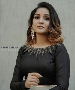 Actress Anikha Surendran Latest Photoshoot Pictures