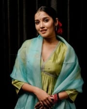 Actress Anikha Surendran in a Lime Green Handloom Chanderi Kurta With Chanderi Pants and Dupatta Photos 02