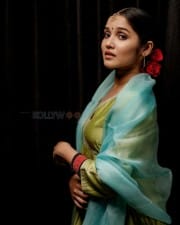Actress Anikha Surendran in a Lime Green Handloom Chanderi Kurta With Chanderi Pants and Dupatta Photos 03