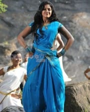 Actress Anjali Sexy Saree Photos