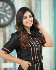 Actress Anjali at Geethanjali Malli Vachindhi Interview Pictures 01