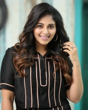 Actress Anjali at Geethanjali Malli Vachindhi Interview Pictures 08