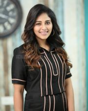 Actress Anjali at Geethanjali Malli Vachindhi Interview Pictures 19 Actress Anjali at Geethanjali Malli Vachindhi Interview Pictures 19