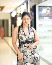 Actress Anjali at Geethanjali Malli Vachindhi Trailer Launch Photos 27