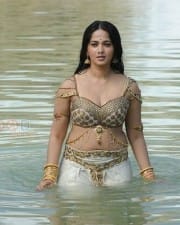 Actress Anushka Shetty In Rudhramadevi Movie Stills