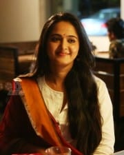 Actress Anushka Shetty In Yennai Arindhaal Movie Photos