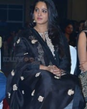 Actress Anushka Shetty New Stills