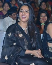 Actress Anushka Shetty New Stills