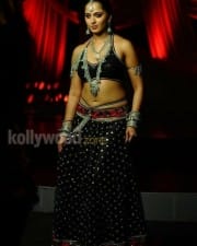 Actress Anushka Shetty Pictures