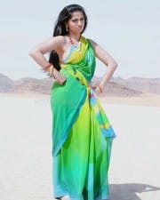 Actress Anushka Shetty Sexy Green Saree Photos