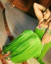 Actress Anushka Shetty Sexy Hot Saree Photos