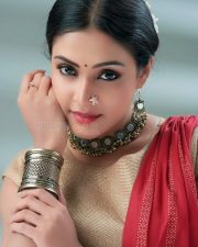 Actress Ashwini Chandrashekar Photos