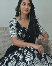 Actress Bhanu Sri at Nallamala Movie Teaser Launch Photos 11