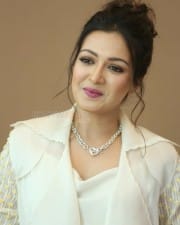 Actress Catherine Tresa At World Famous Lover Movie Trailer Launch Pictures