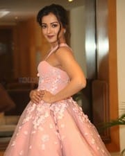 Actress Catherine Tresa Beautiful Pictures