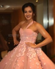 Actress Catherine Tresa Beautiful Pictures