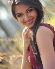 Actress Catherine Tresa New Hot Stills