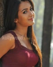 Actress Catherine Tresa New Hot Stills