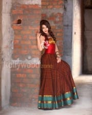 Actress Catherine Tresa Photos