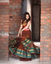 Actress Catherine Tresa Photos