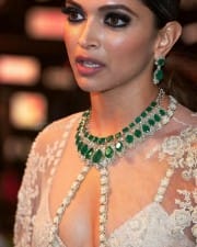 Actress Deepika Padukone Glam Picture