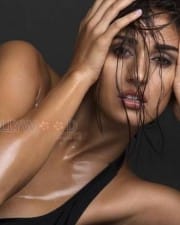 Actress Disha Patani Hot Sexy Photos