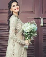 Actress Disha Patani Hot Sexy Photos