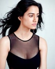 Actress Disha Patani Hot Sexy Photos