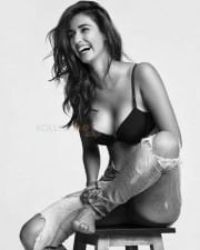 Actress Disha Patani Hot Spicy Photos
