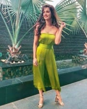 Actress Disha Patani Unseen Sexy Photos
