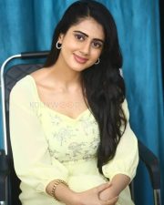 Actress Gehna Sippy at Gaalodu Movie Interview Pictures 07