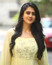 Actress Gehna Sippy at Gaalodu Movie Interview Pictures 16