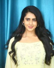 Actress Gehna Sippy at Gaalodu Movie Interview Pictures 19