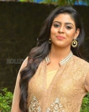 Actress Iniya New Pics