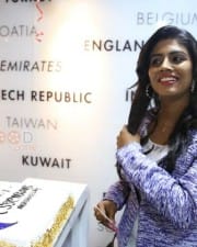 Actress Iniya New Pictures